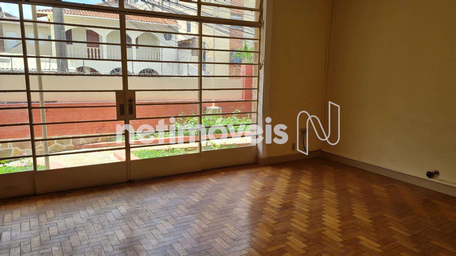 Casa-Comercial-06-Quartos-PadreEustáquio