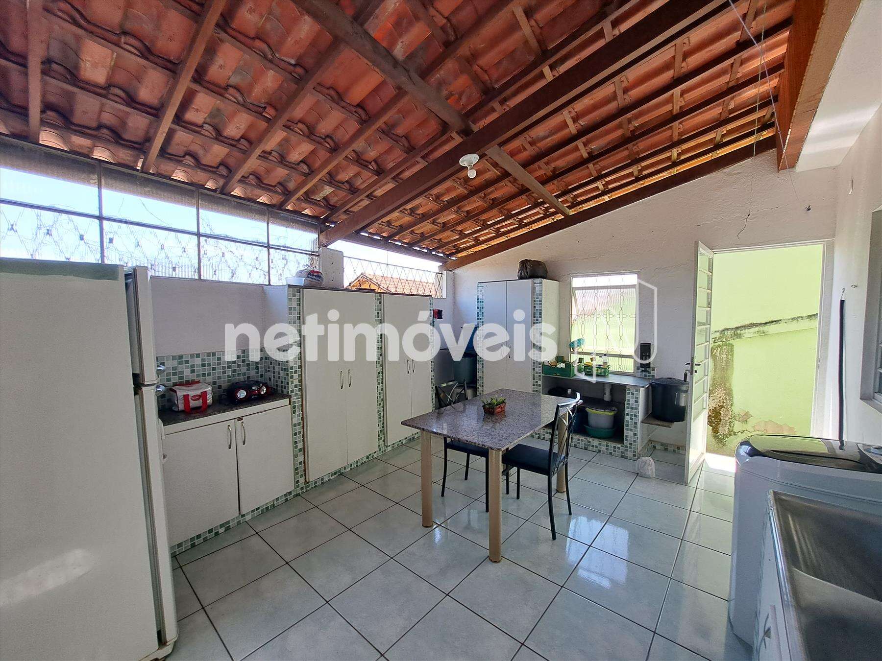 casa-cinco-quartos-floramar