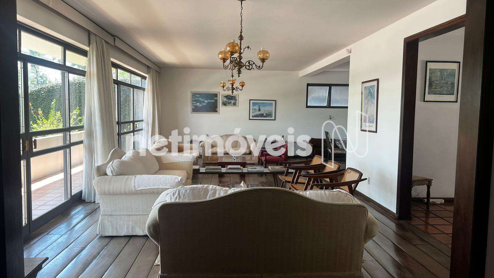 Casa-06-quartos-São-Luiz