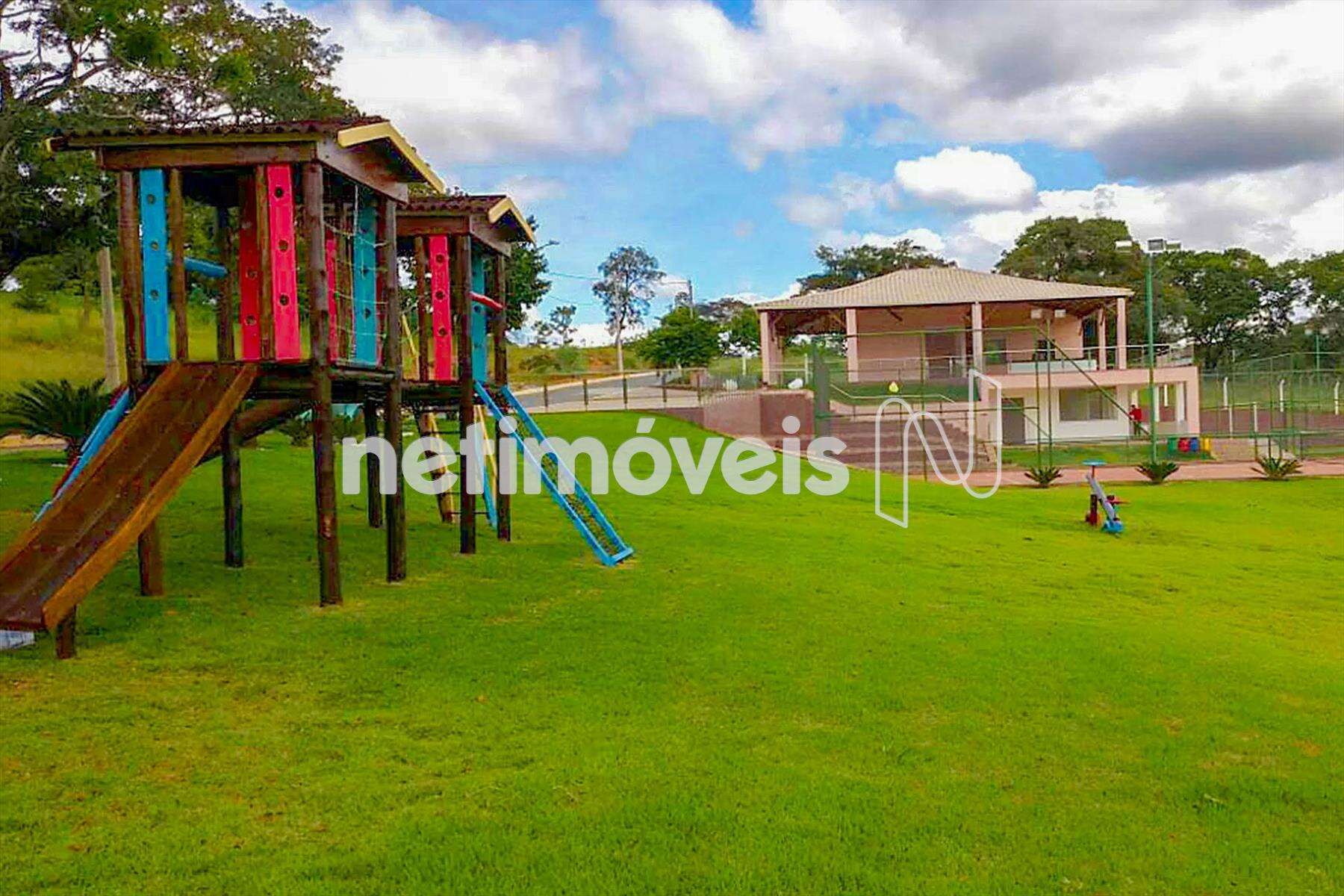   lote-em-condominio-canto-da-siriema