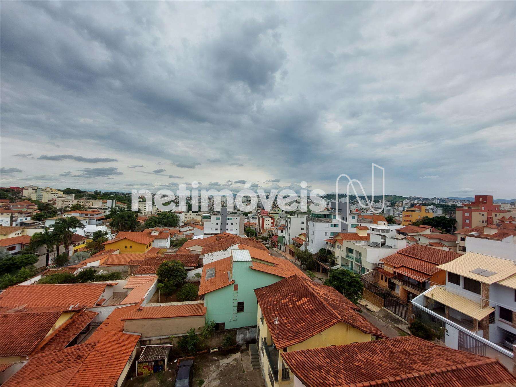 Área-Privativa-03-Quartos-Serrano 