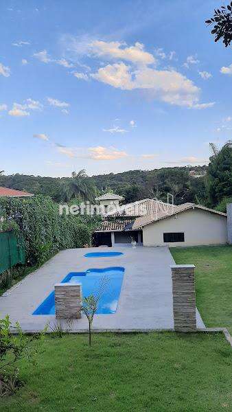 Sítio no Vila Ipê Amarelo em Contagem - MG