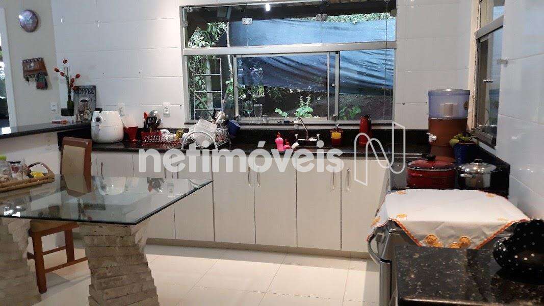 Sítio no Vila Ipê Amarelo em Contagem - MG