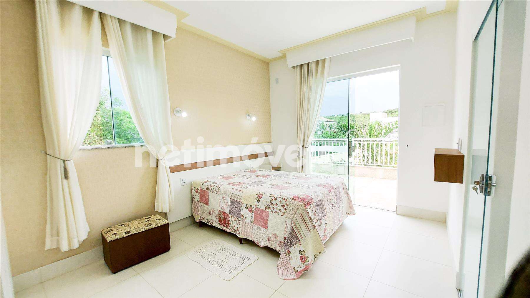 casa-quatro- quartos-lagoa-mansoes