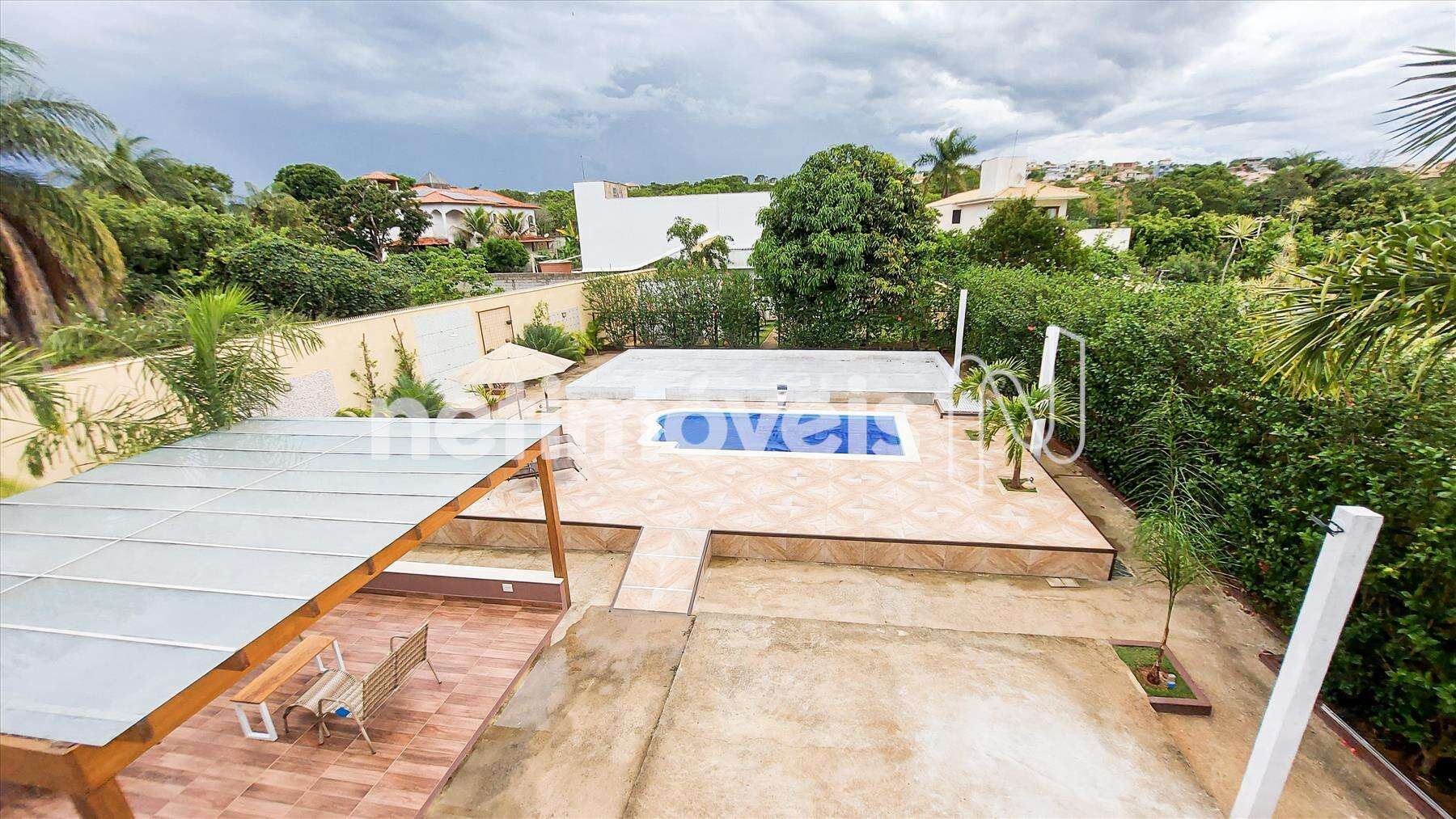 casa-quatro- quartos-lagoa-mansoes