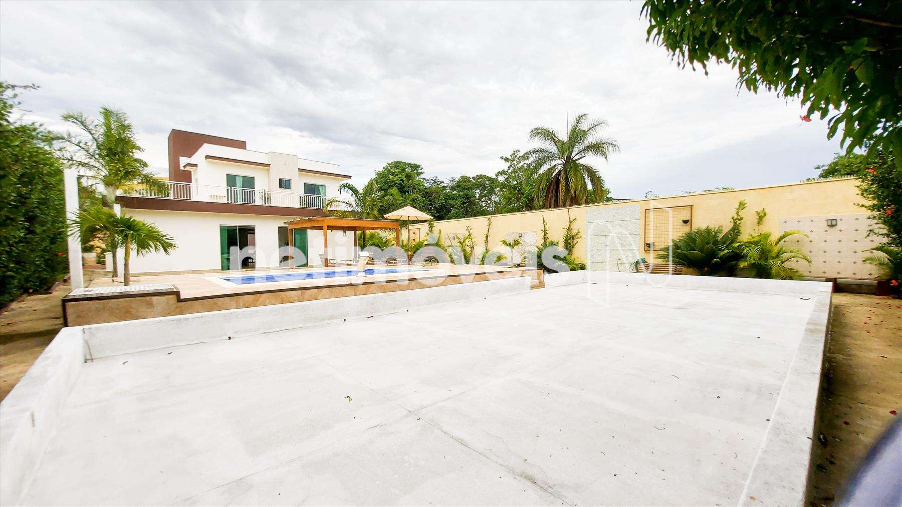 casa-quatro- quartos-lagoa-mansoes