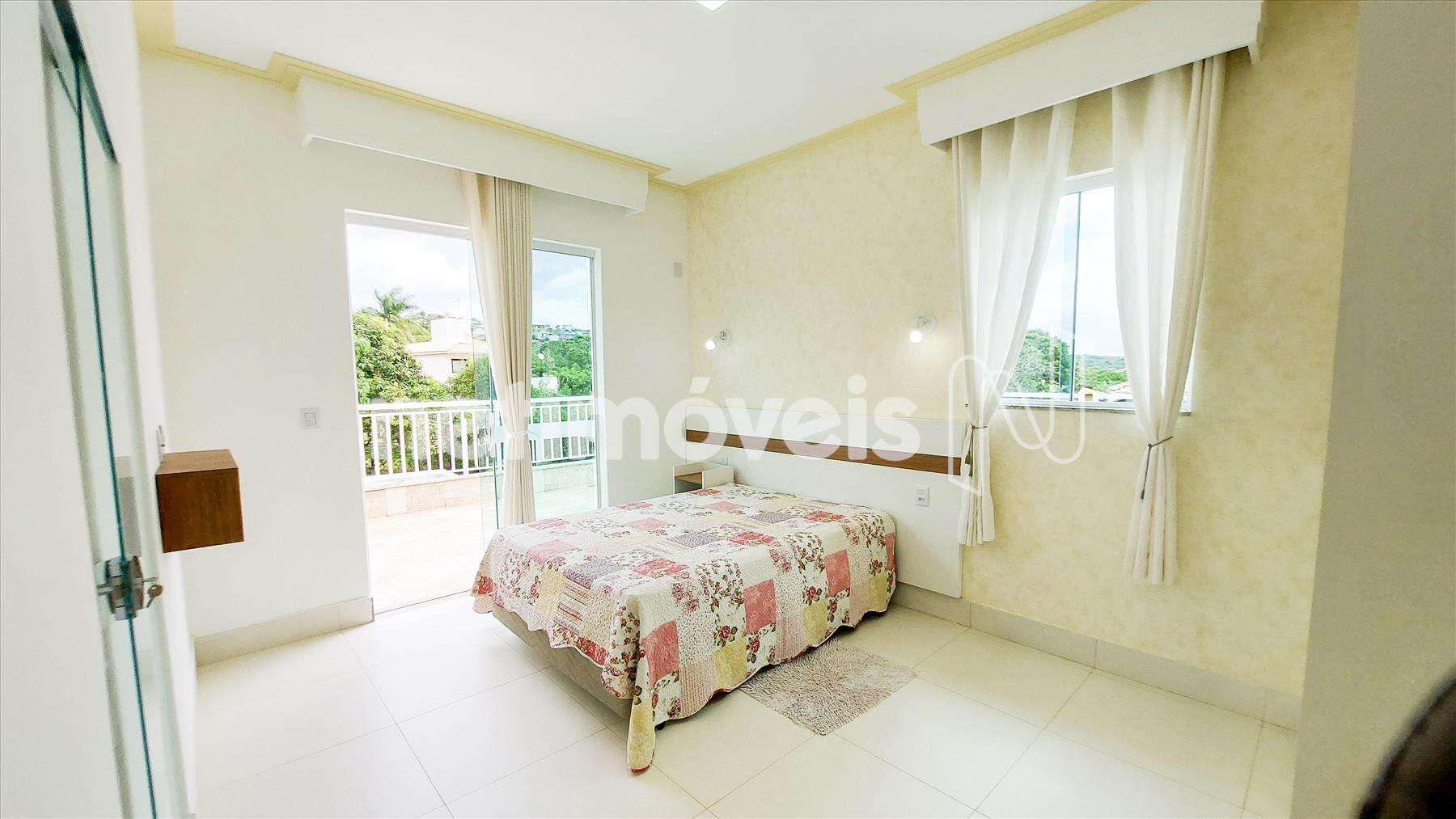 casa-quatro- quartos-lagoa-mansoes