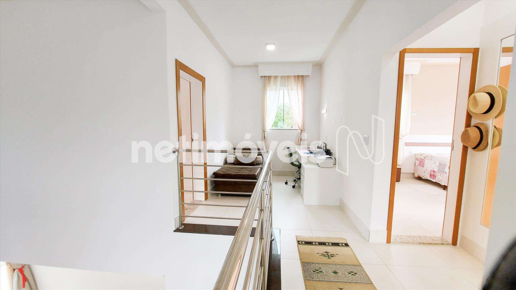 casa-quatro- quartos-lagoa-mansoes