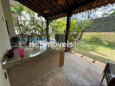 Casa 06 Quartos- Bairro Paquetá