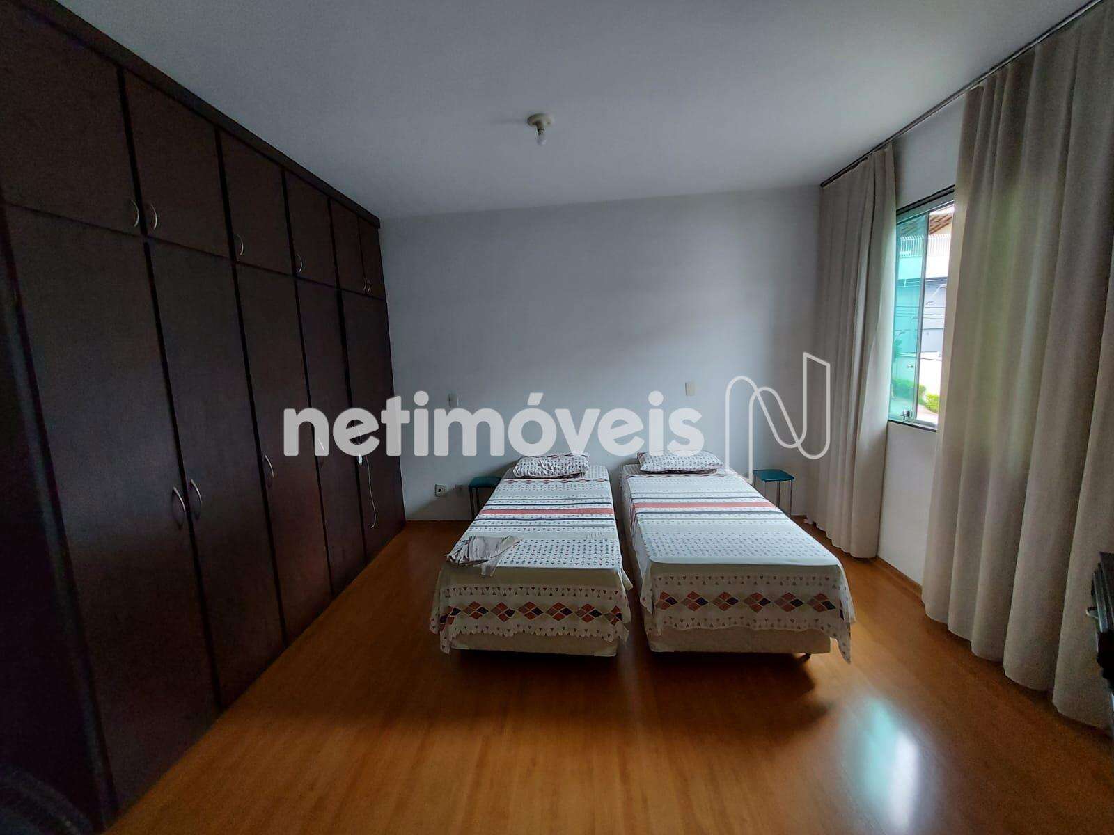 Casa Geminada 04 Quartos - Paquetá