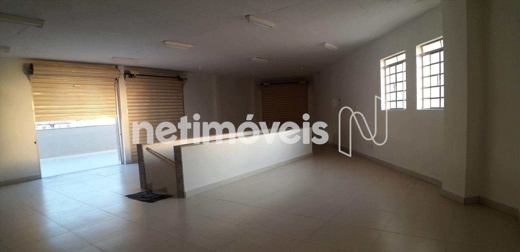  Loja- Andar- Área externa- Carlos Prates