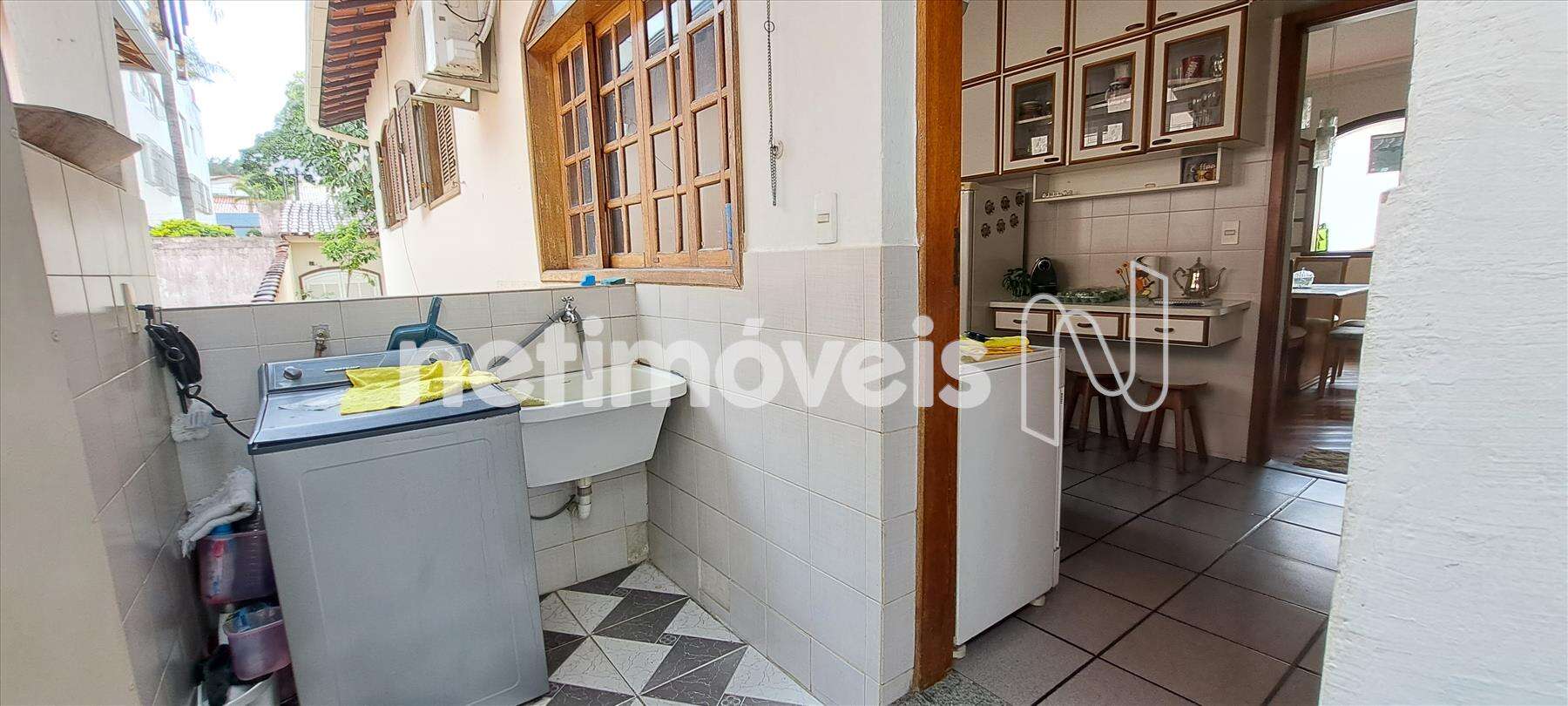 casa-tres-quartos-santa-amelia