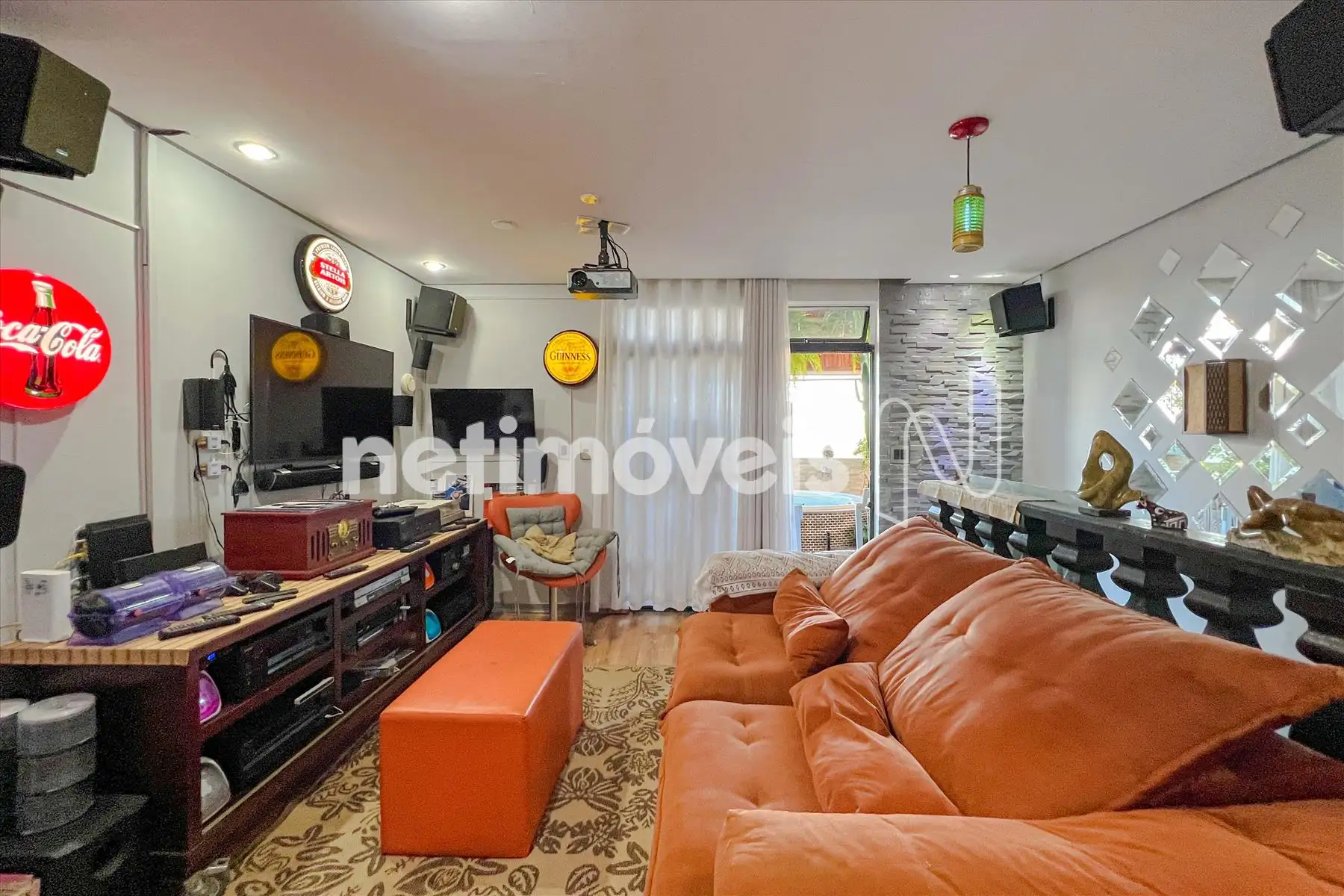 Sala
