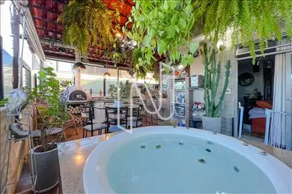 Jacuzzi