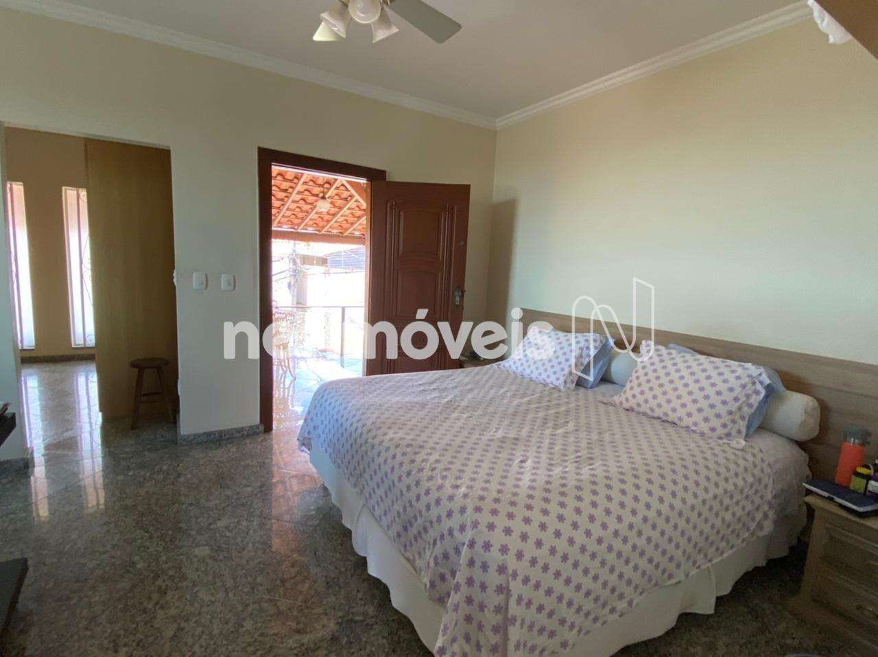 Casa-04-Quartos-ColégioBatista