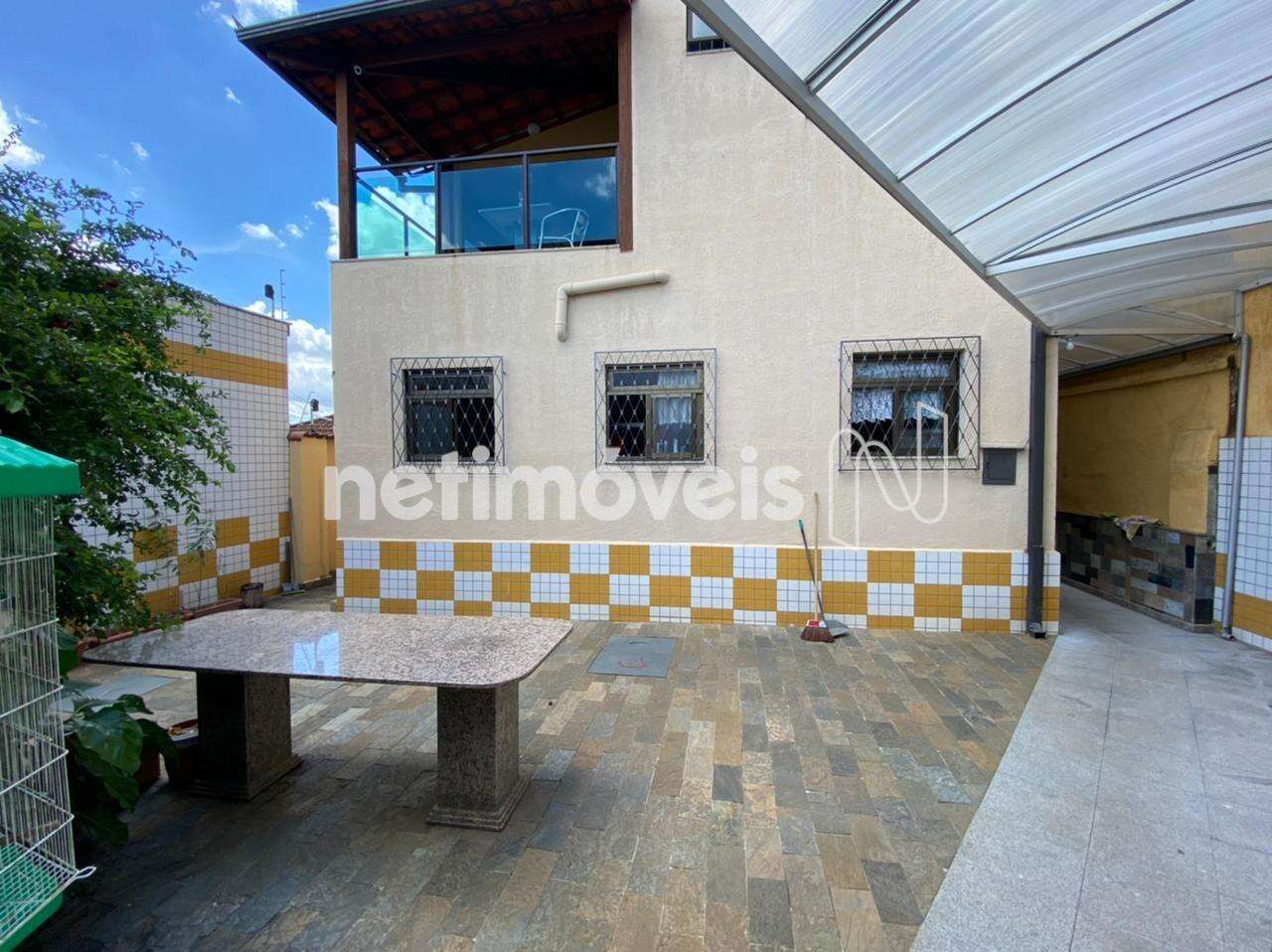 Casa-04-Quartos-ColégioBatista