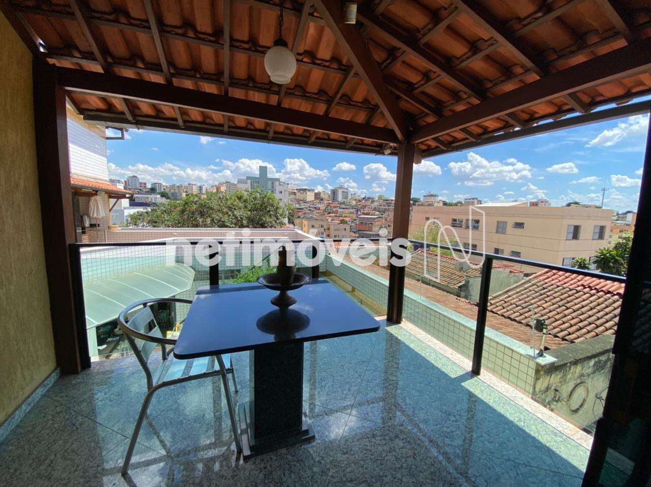 Casa-04-Quartos-ColégioBatista