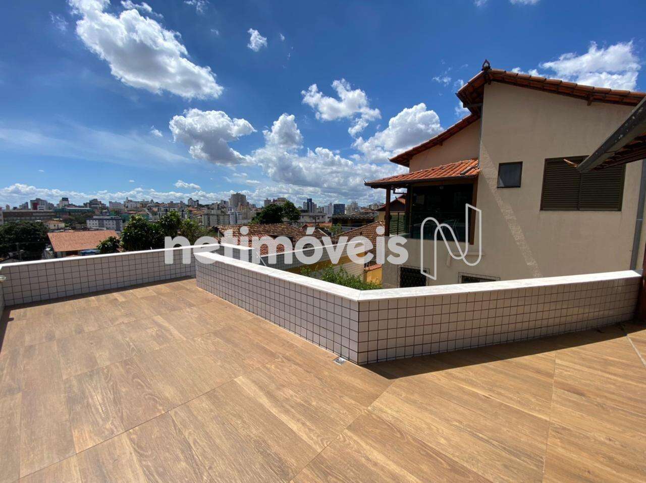 Casa-04-Quartos-ColégioBatista