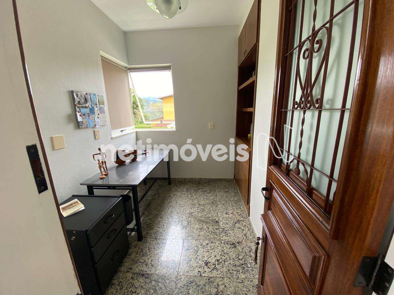 casa-04-quartos-ouro-velho-mansoes