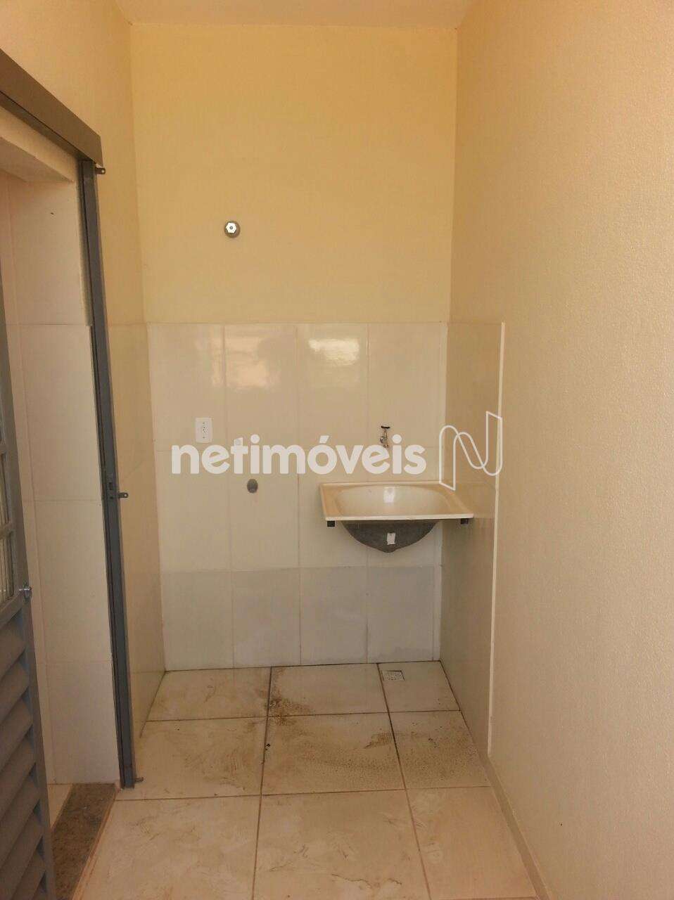 Apartamento-02-Quartos-Esmeraldas 