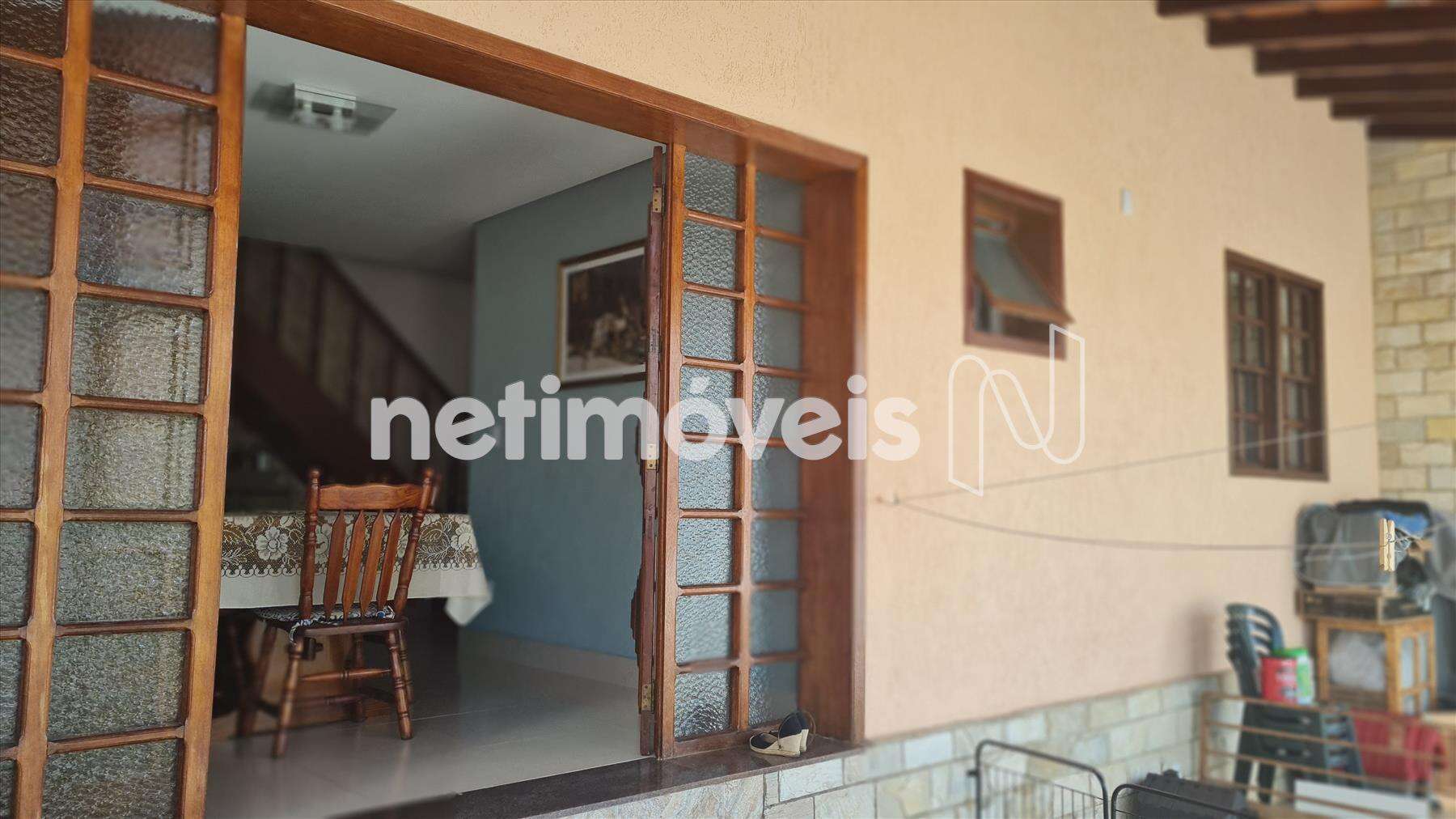 Casa-03-Quartos-Caiçaras