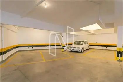  Garagem 