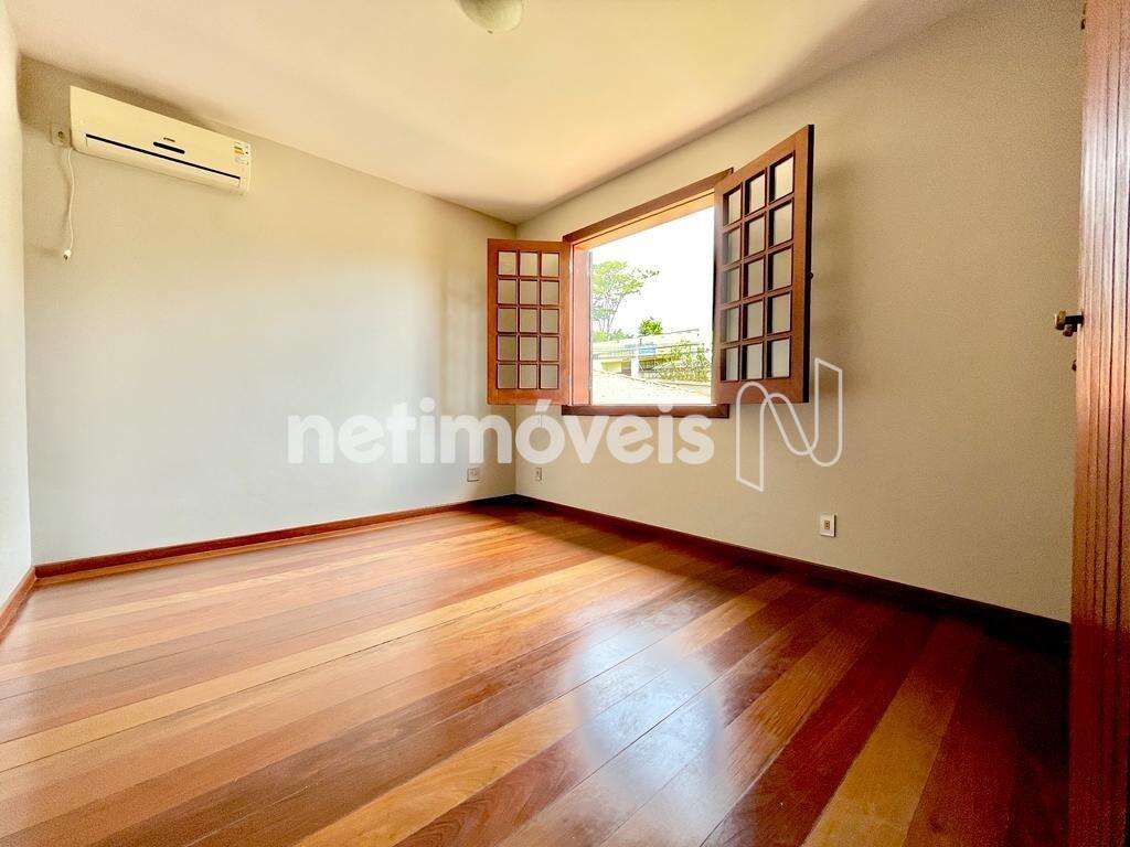 Casa- 05 Quartos- São Luiz