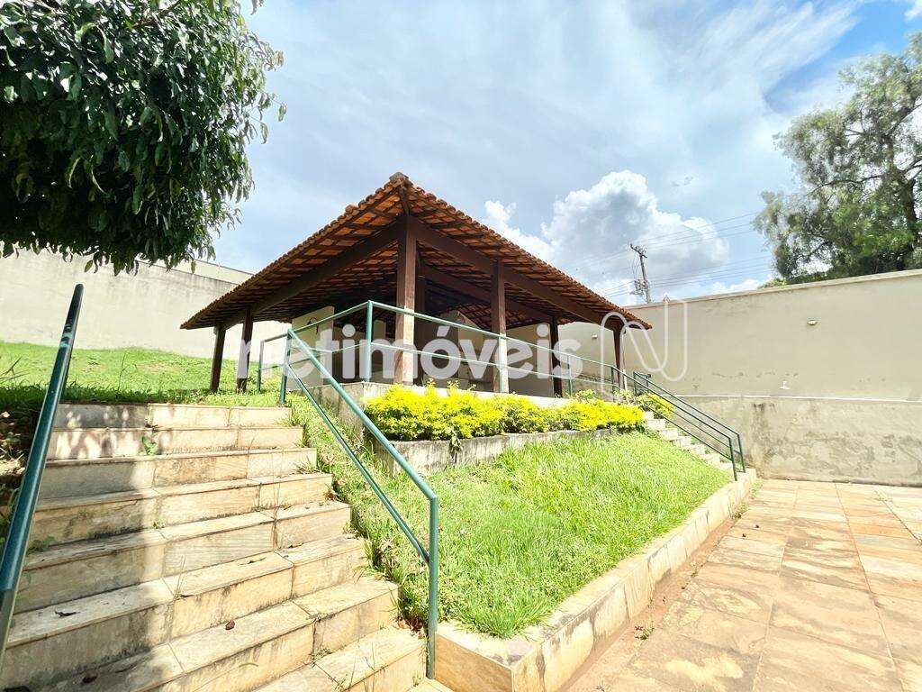 Casa- 05 Quartos- São Luiz