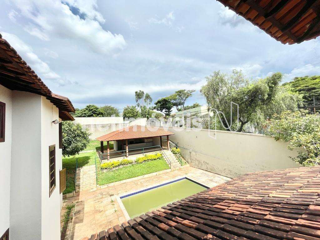 Casa- 05 Quartos- São Luiz