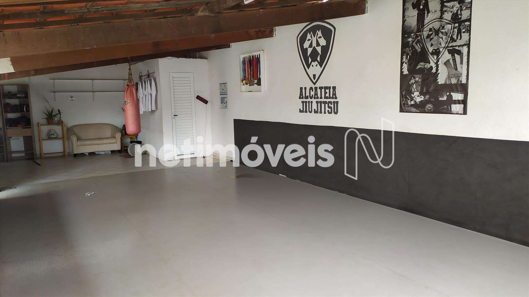 Casa 03 Quartos - bairro da GraçaCasa 03 Quartos - bairro da Graça