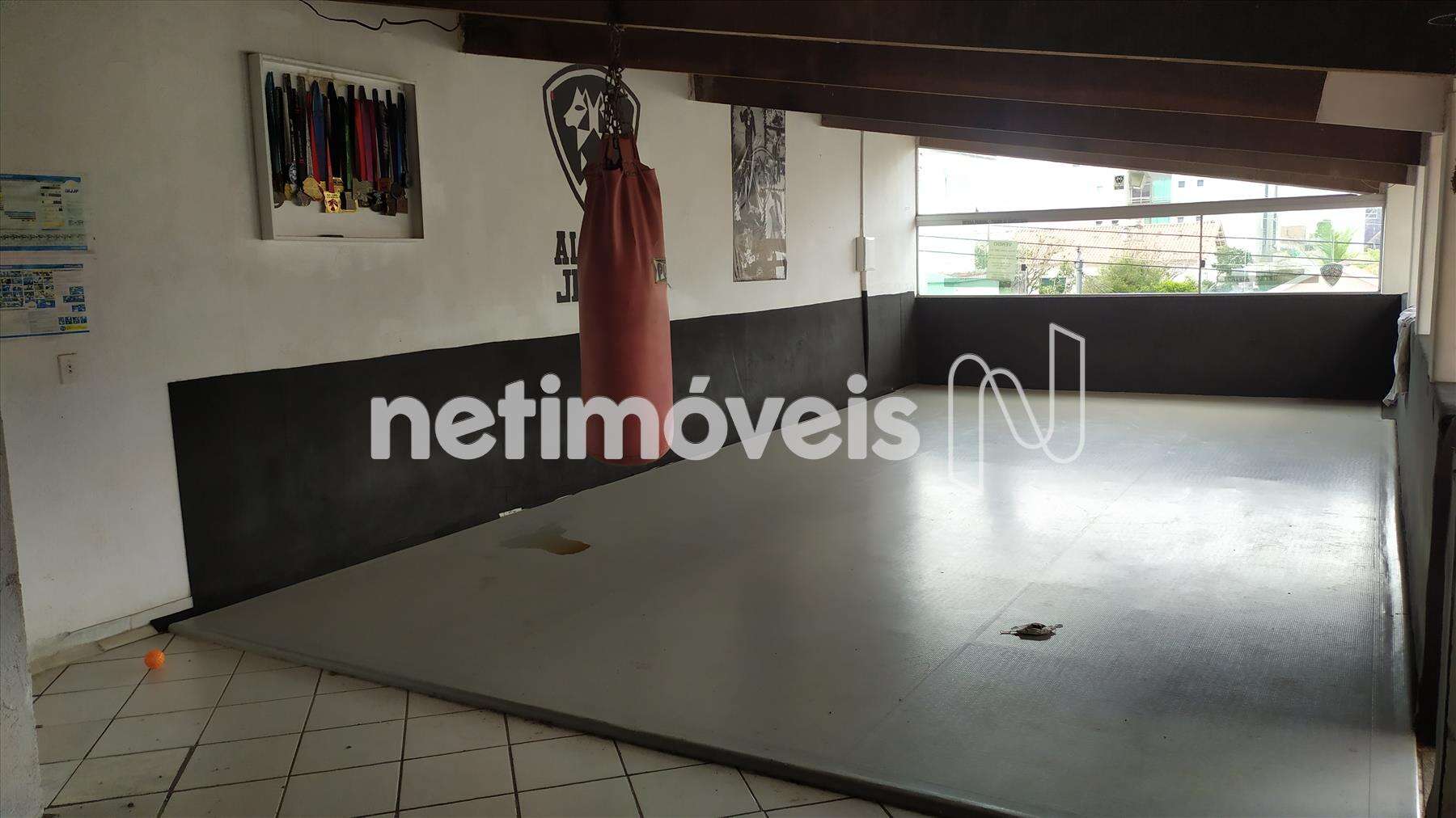 Casa 03 Quartos - bairro da GraçaCasa 03 Quartos - bairro da Graça