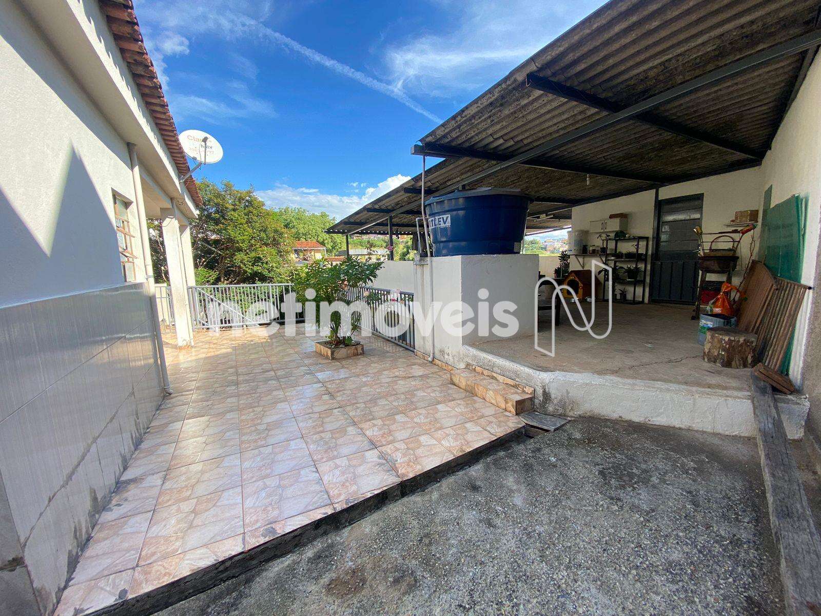 Casa-05-Quartos-JardimVitória 
