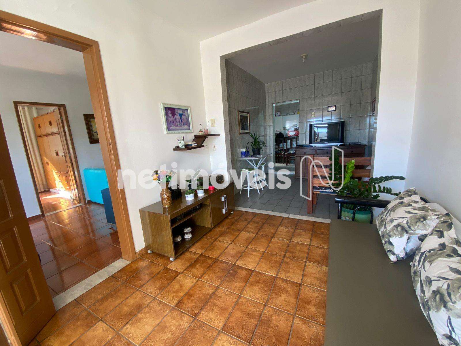 Casa-05-Quartos-JardimVitória 