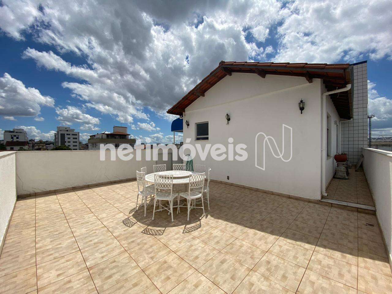 cobertura-04-quartos-sagrada-familia