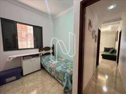  casa-03-quartos-carlos-prates 