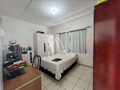  casa-03-quartos-carlos-prates 