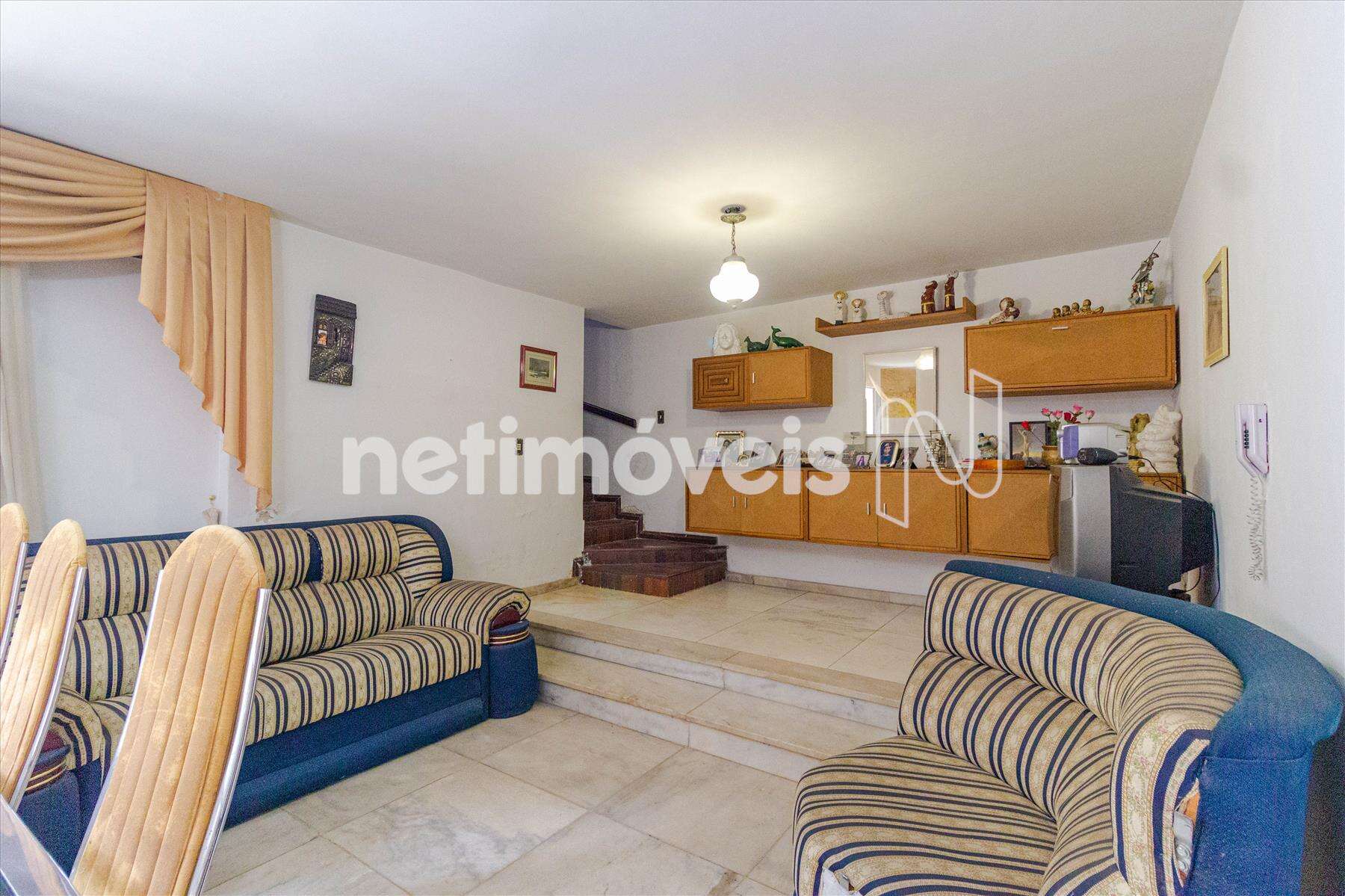 Casa para comprar com 370 m², 3 quartos, 5 banheiros, 2 vagas em Rua Vitório Marcola, Anchieta, Belo Horizonte