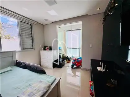 Terceiro quarto com varanda  