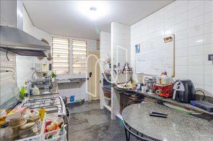 casa-09-quartos-santa-amélia-bh 