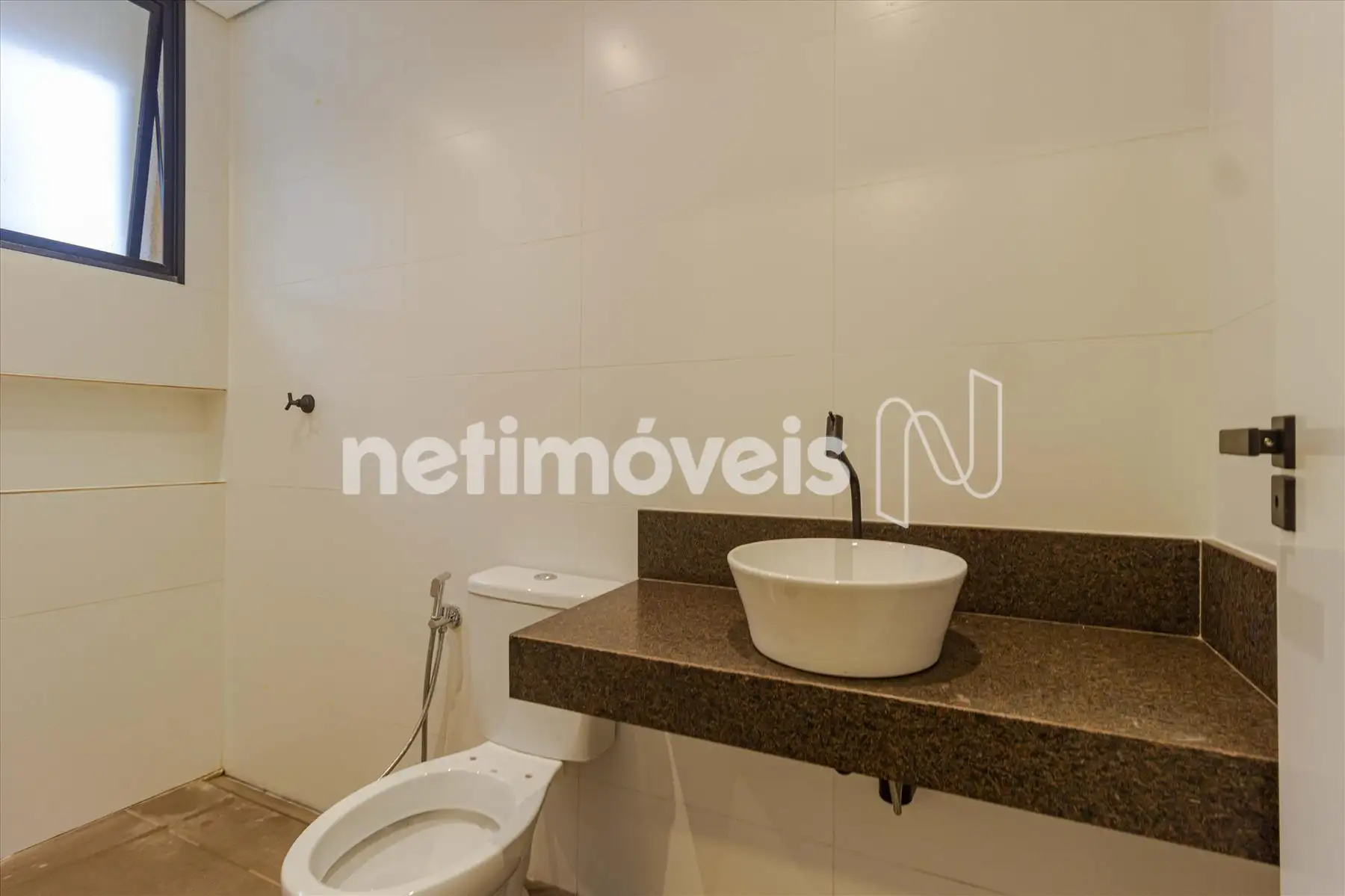 Banheiro de Empregada