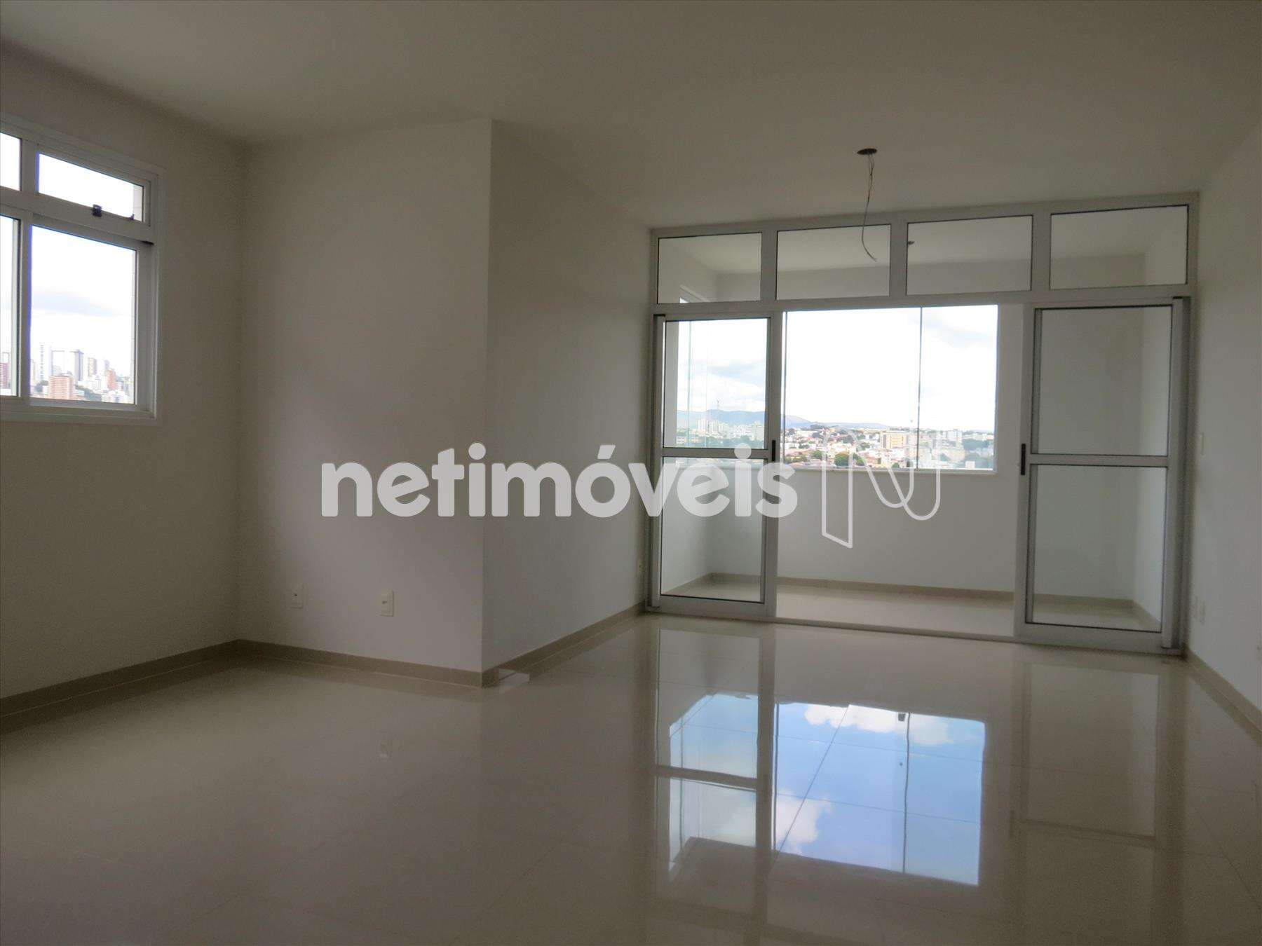 Apartamento 03 quartos- Havaí