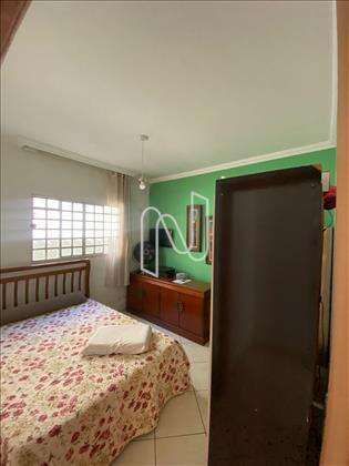  Casa-03-Quartos-JardimBelaVista 