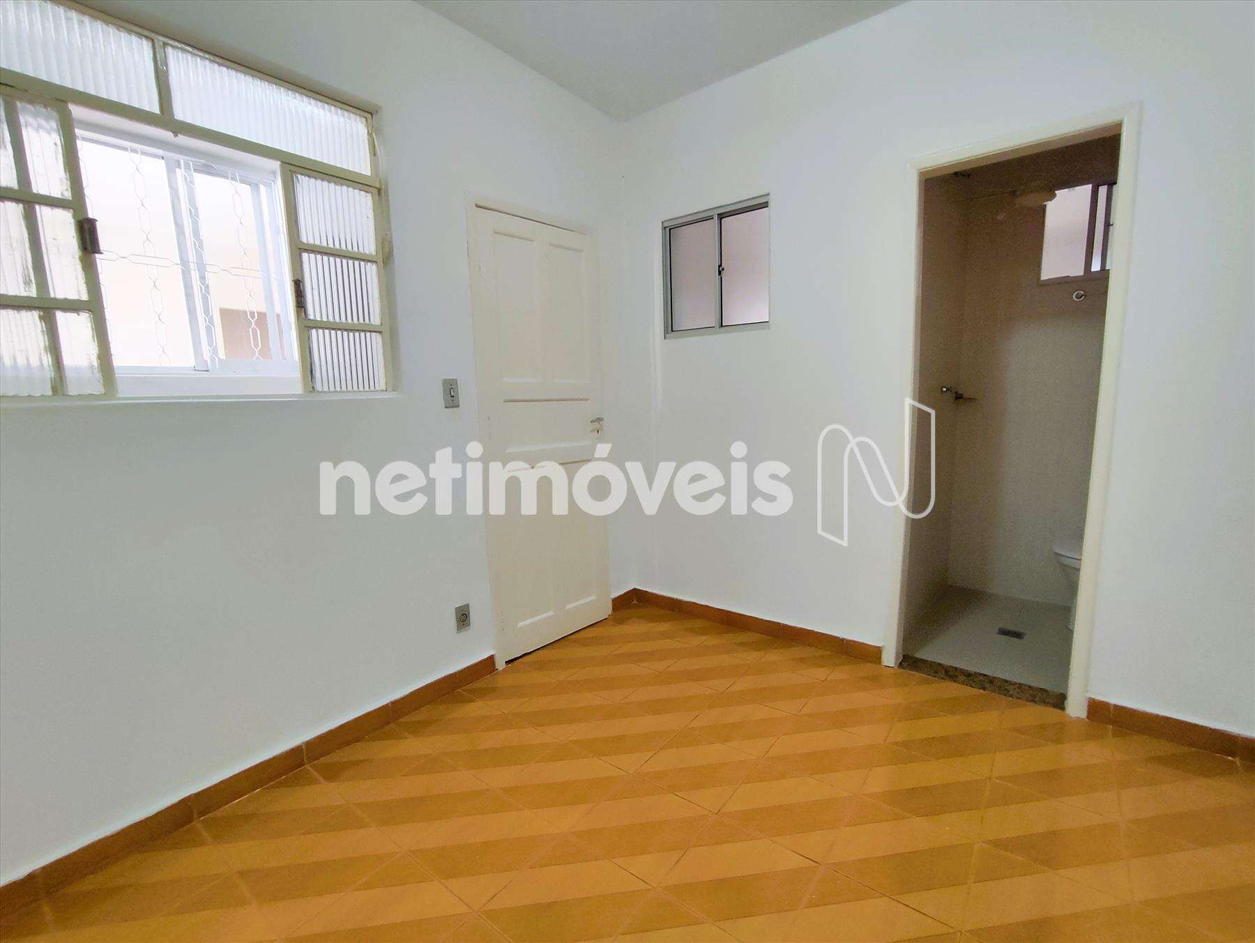 quarto 03 com suíte 