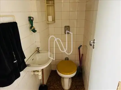banheiro de serviço