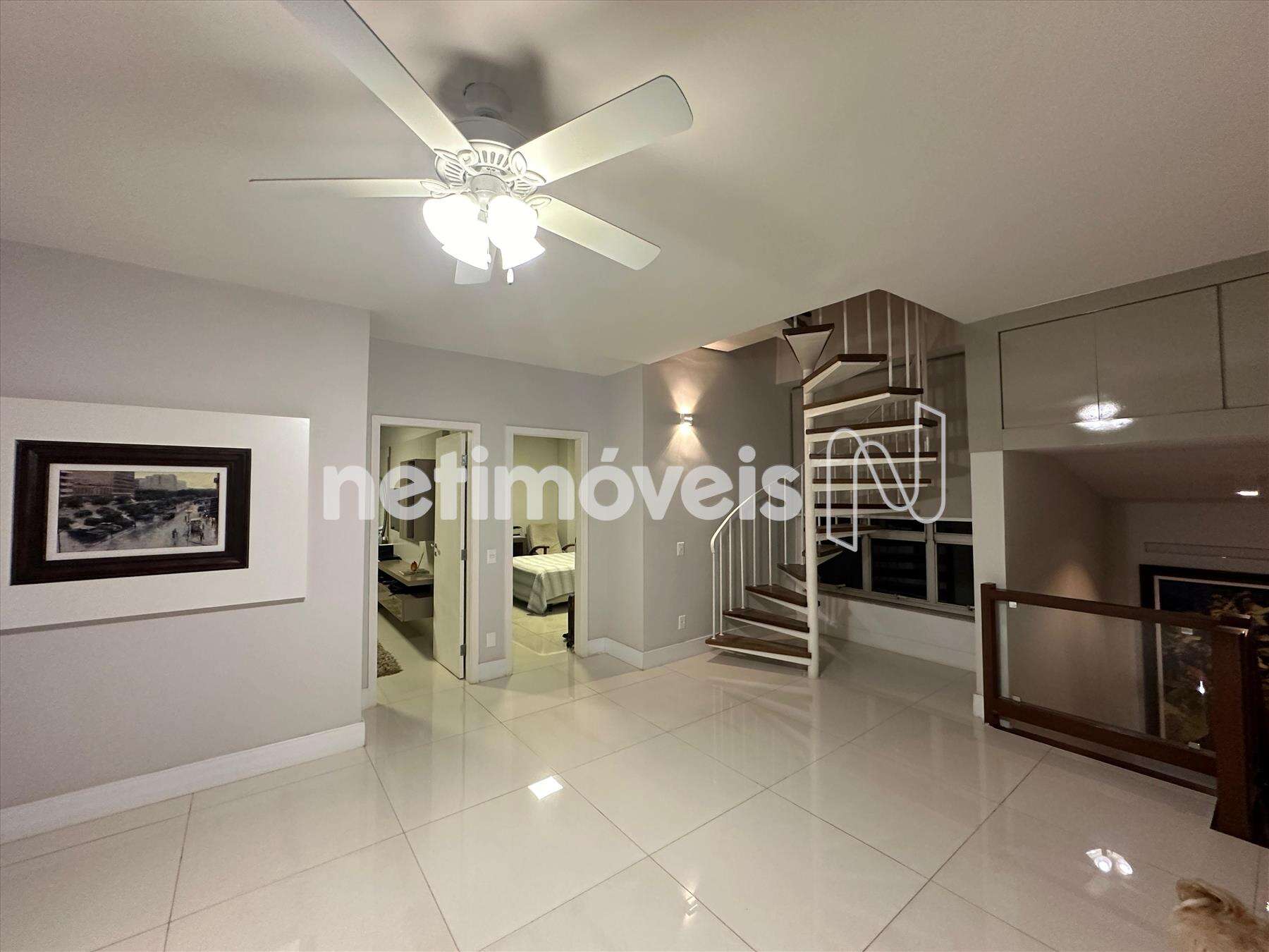 Escada acesso 3°andar