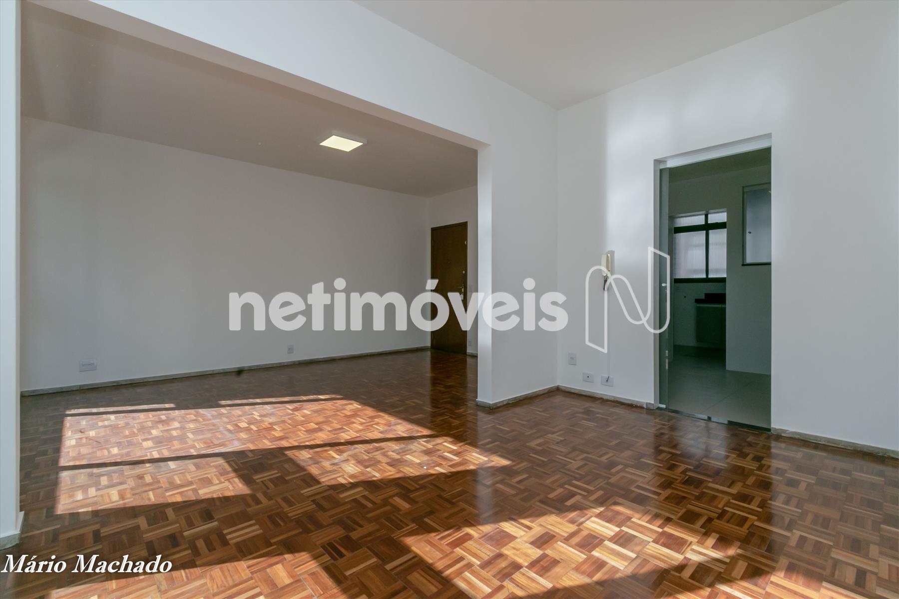 outro ângulo da sala