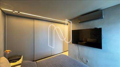 Quarto com ar condicionado