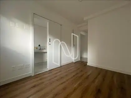 1ª suíte ângulo 3