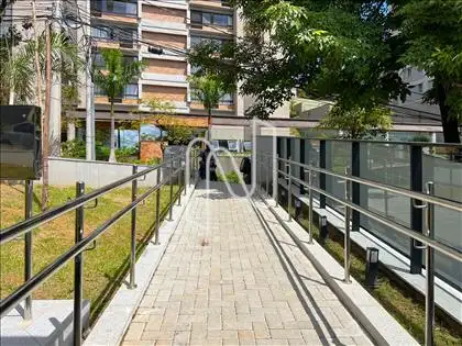 Rampa de acesso PNE