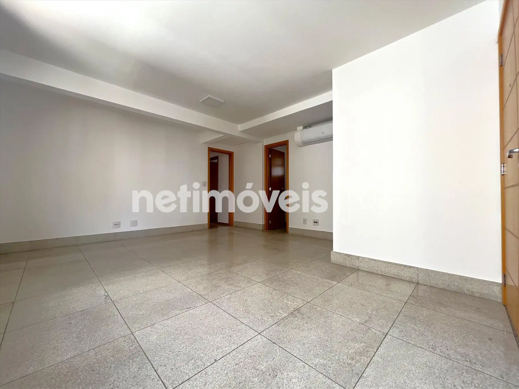 Sala ângulo 5